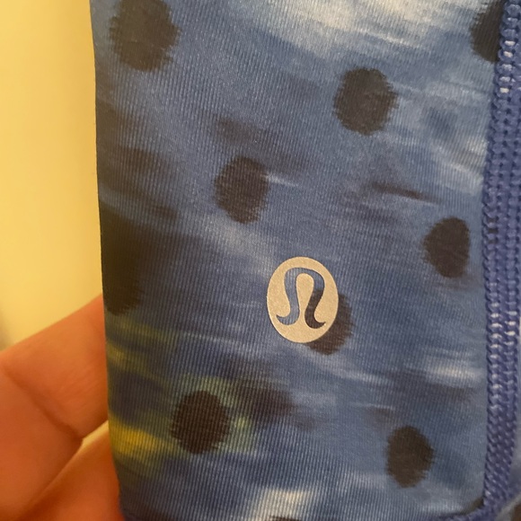 Lululemon Kanto Catch Me tank size - Picture 3 of 5